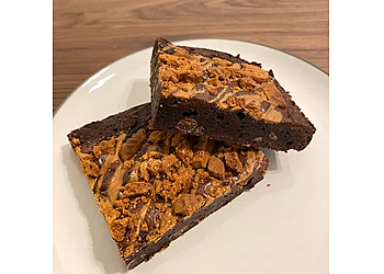 Maple Ridge cake Vanilla Bean Bake Shop