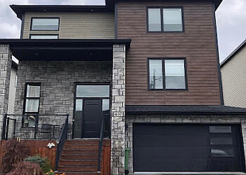 Halifax window cleaner Varchuk Window Cleaning