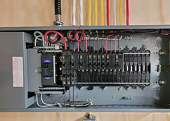 Veteran Electric - Sault Ste Marie, ON Electricians - Tools and Equipment Image