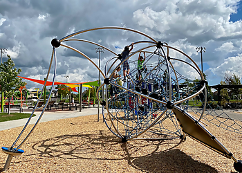 Veterans Park - Newmarket, ON Public Parks - Activity area