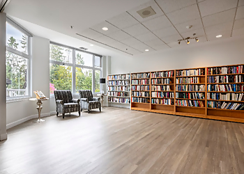 Villa Chicoutimi - Saguenay, QC Retirement Homes - Library Image