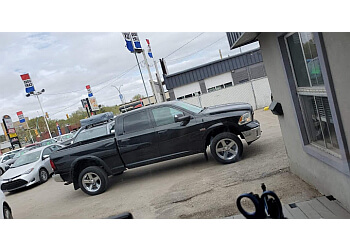 Saskatoon Concessionnaires de voiture D'occasion Village Auto Sales
