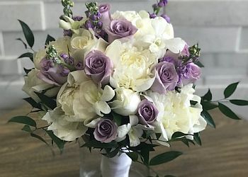 Pickering florist Violet Bloom's Fresh Flowers