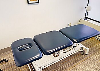 Laval manual osteopath Vissaria Mimiyiannis, DO - AXIOME OSTÉOPATHIE