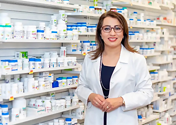 Viva Health Pharmacy - Richmond Hill, ON Pharmacies - Pharmacist Image