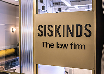 London business lawyer Vivian Iron - SISKINDS LLP
