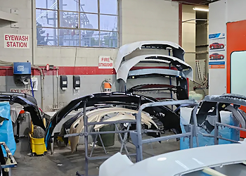 Markham auto body shop WEINS Collision Repair Centre