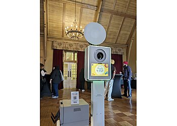 Hamilton photo booth company WOW Activation Photo Booth