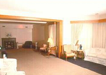 Guelph Salons de funeraire Wall-Custance Funeral Home & Chapel