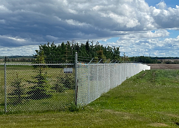 Grande Prairie fencing contractor Wapiti Fence (2007) Ltd image 1