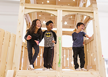 Surrey occupational therapist We Play Kids Gym