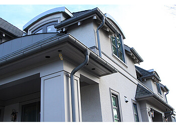 Abbotsford gutter cleaner Weatherguard Gutters