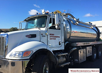 Weber Environmental Services Waterloo - Waterloo, ON Services De Fosses Septiques - Truck Image