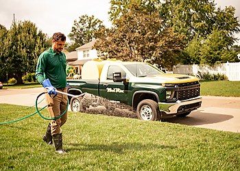 Weed Man Welland Weed Man Welland - Welland, ON Lawn Care Services - Field Work Image