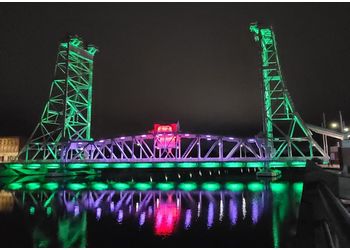 Welland landmark Welland Bridge 13