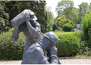 Welland landmark Welland Canal Memorial Monument