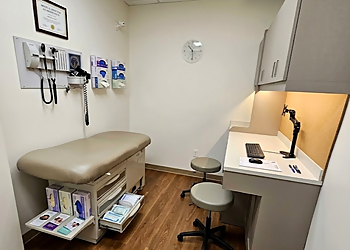 Wellmed Family Practice & Walk-in Clinic - Belleville, ON Cliniques sans rendez-vous - Treatment Room Image
