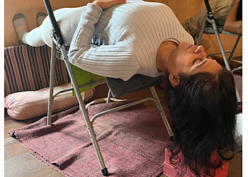 Welland yoga studio Wellness by Yogini