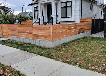 New Westminster fencing contractor Westminster Fence & Deck