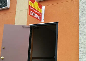 Calgary thai restaurant White Elephant Thai Cuisine