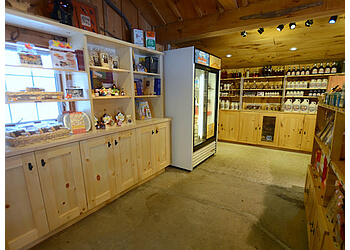 St Catharines Repères White Meadows Farms