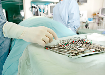 White Oaks Animal Hospital - Whitby, ON Veterinary Clinics - Medical Procedure Image