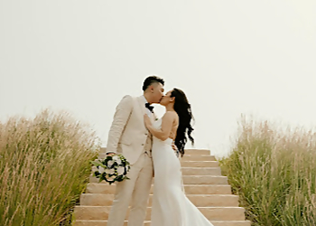 Winnipeg wedding photographer White Willow Photography
