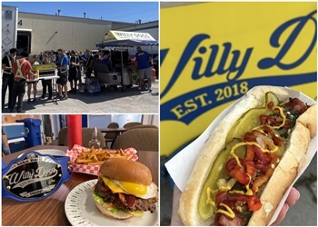 Winnipeg food truck Willy Dogs Inc