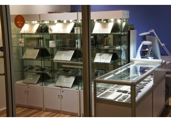 3 Best Computer Repair in Toronto, ON - Expert Recommendations