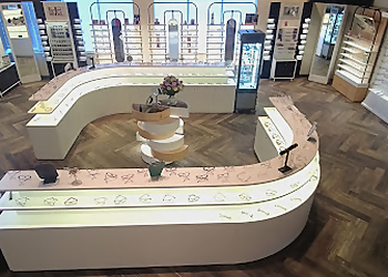 Grande Prairie Opticiens Wise Eyes Optometry 