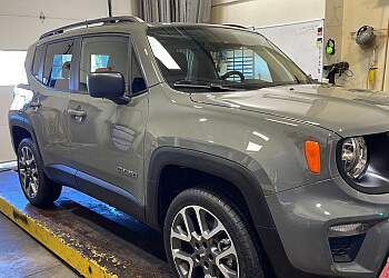 Nanaimo car dealership Woodgrove Chrysler