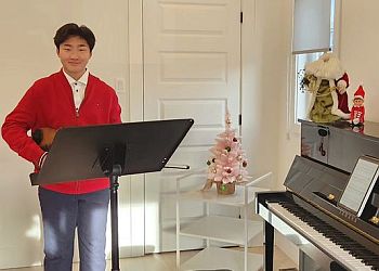 Moncton music school Yura Music