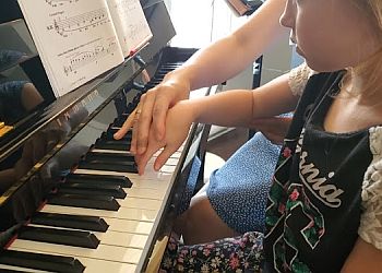 Moncton music school Yura Music