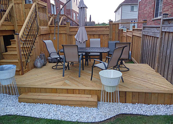 Markham fencing contractor Yardcore Landscaping Design Inc.