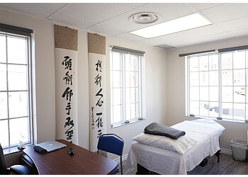 Kitchener acupuncture YiYi Wellness Clinic