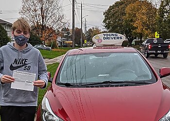 Chatham driving school Young Drivers of Canada Chatham image 1