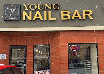 Kelowna nail salon Young Nail Bar