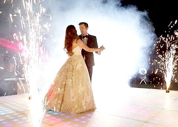 Toronto wedding dance choreography YourWeddingDance.ca