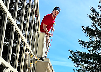 Vaughan gutter cleaner Your Window Cleaner