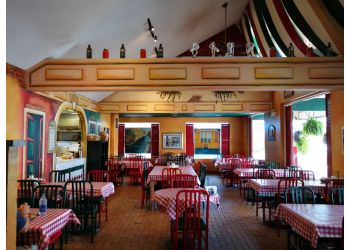 3 Best Italian Restaurants in Niagara Falls, ON - Expert Recommendations
