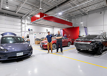 Aurora Carrosseries de automobiles Zenetec