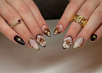 Zenn Nail Bar - London, ON Salons De Manucure - Acrylic Nails