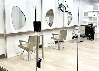 Richmond hair salon i’s. Japanese hair & eyelash salon