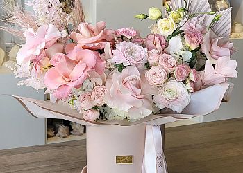 Laval Fleuristes Lelili Fleurs