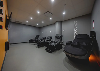 Éconofitness 24/7 - Montreal, QC Gymnases - Equipment Image