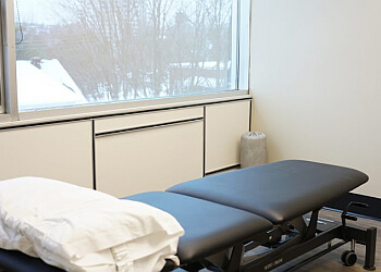 Sherbrooke physical therapist Éric Bouchard, PT - PHYSIO ATLAS